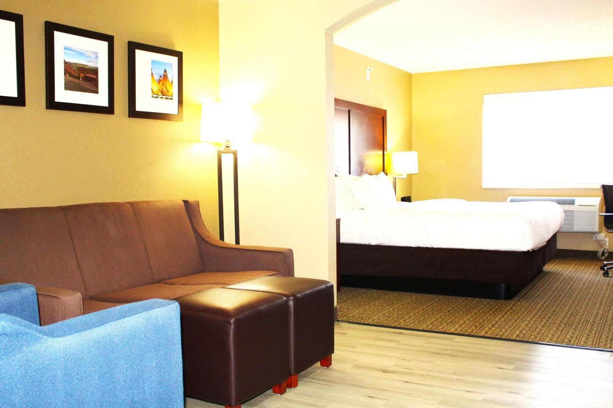 คอมฟอร์ต สวีท Hotel เลควูด ภายนอก รูปภาพ
